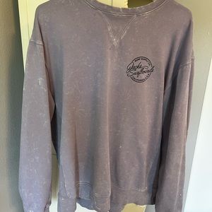 Great Condition Jacks Sufboards Crewneck Size Large. Looks more purple in person
